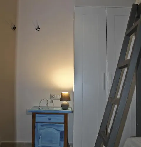 Bed and breakfast Joy 2*