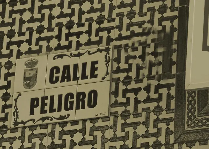 Joy Bed and breakfast 2*