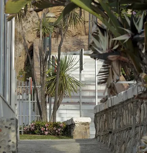 Bed and breakfast Joy 2*