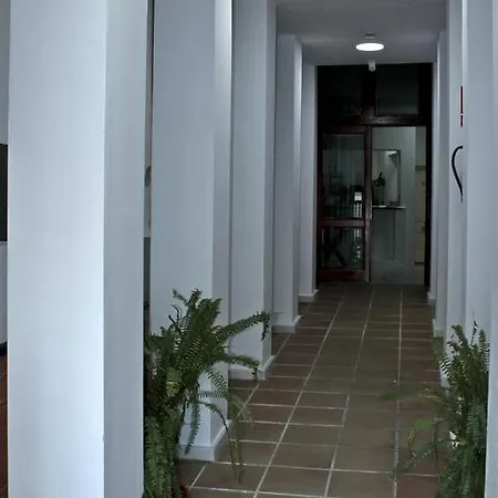 Joy Alojamento de Acomodação e Pequeno-almoço 2*